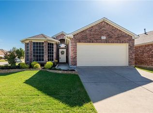 12612 Cottageville Ln, Fort Worth, TX 76244