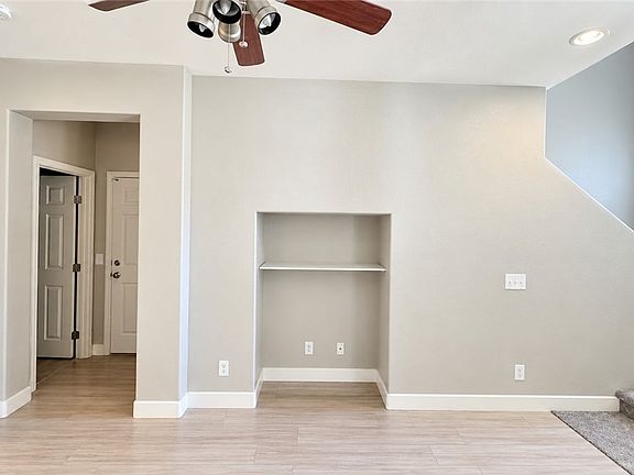 5th image of 8145 Lake Geneva Ct