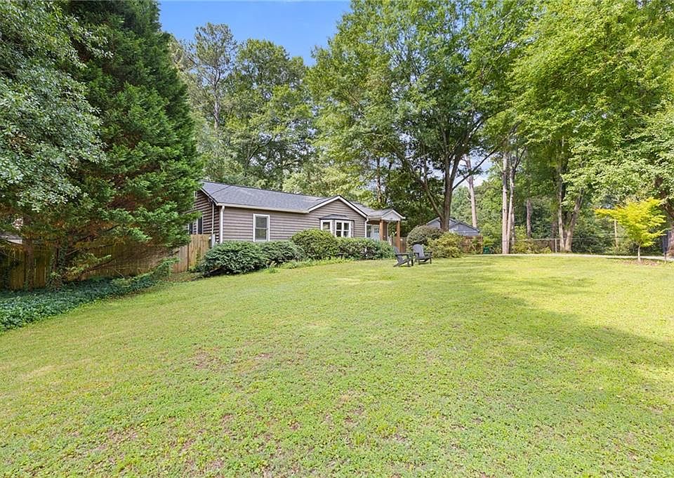 1st image of 639 Scott Cir