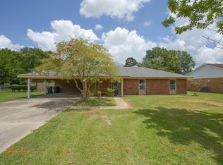 218 Maureen Dr, Youngsville, LA 70592