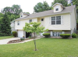 213 Echowood Dr, Collinsville, IL 62234