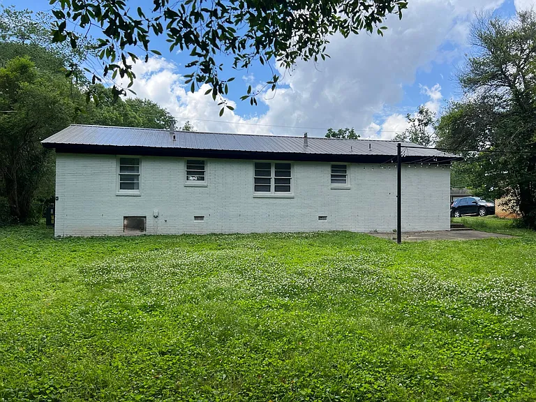 3312 Reynolds Dr NW — Photo 28