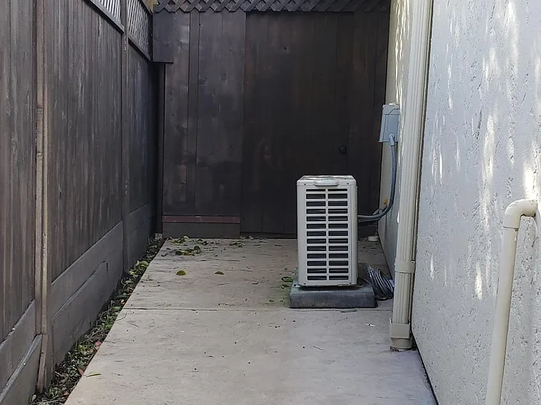 3910 Mount Rainier Ct — Photo 17