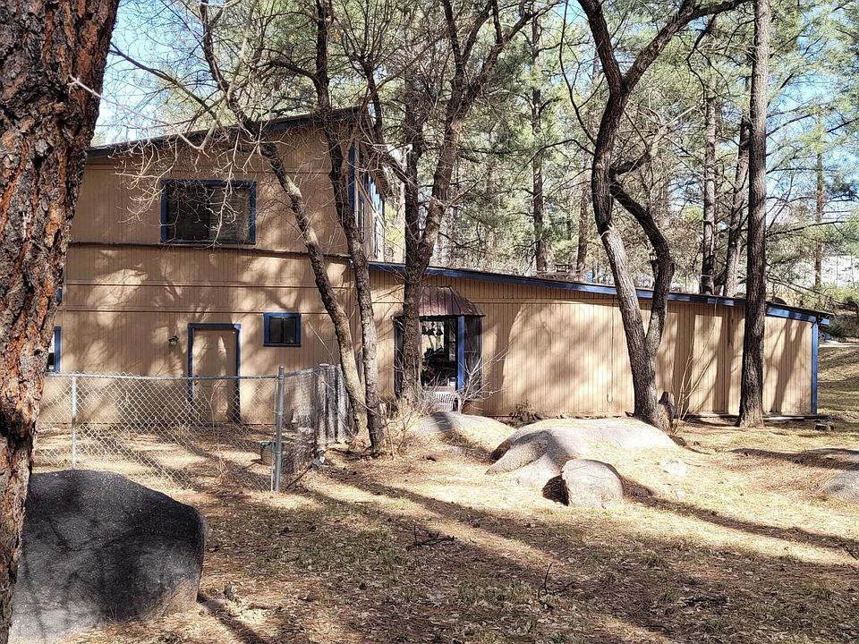 2nd image of 202 Main Rd