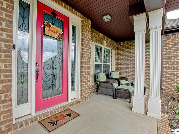 4th image of 114 Rockhaven Dr