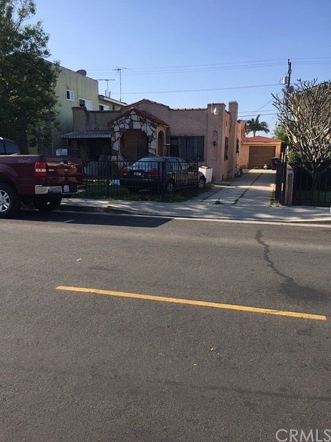 1st image of 3580 E 52nd St