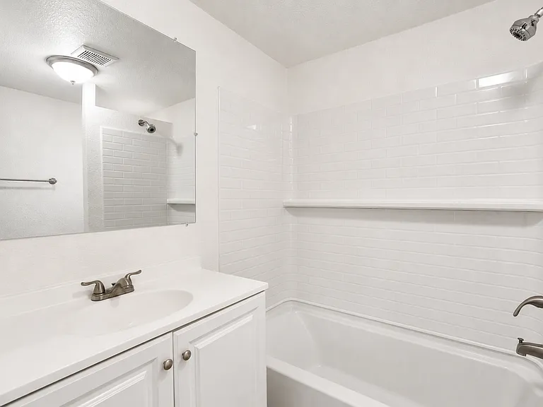 7752 Janet Ave — Photo 17