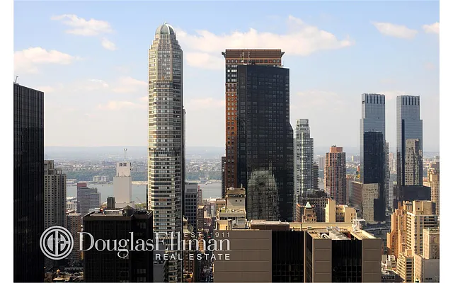 Rented by Douglas Elliman | media 8