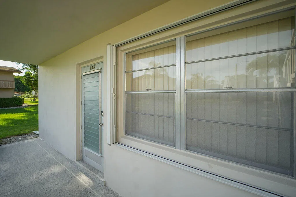 2 bed, 1.5 bath, 798 sqft, $1,500 — Photo 2