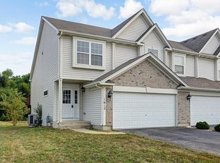 1612 Grove Ct, Lockport, IL 60441