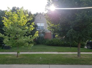 2408 Trillium Hills Dr, Commerce Township, MI 48382