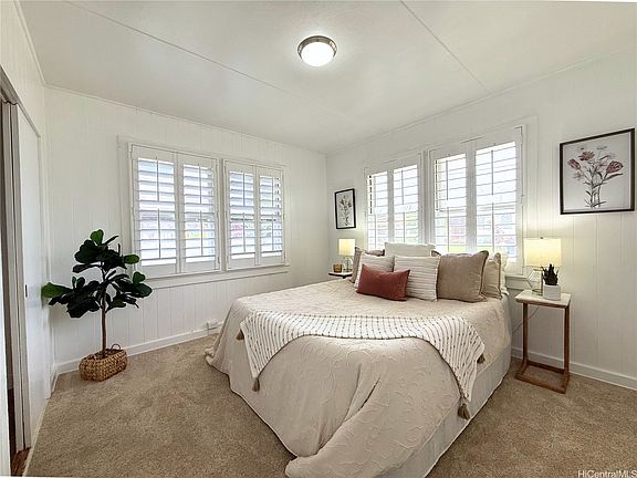 4th image of 1114 Kaala Ave