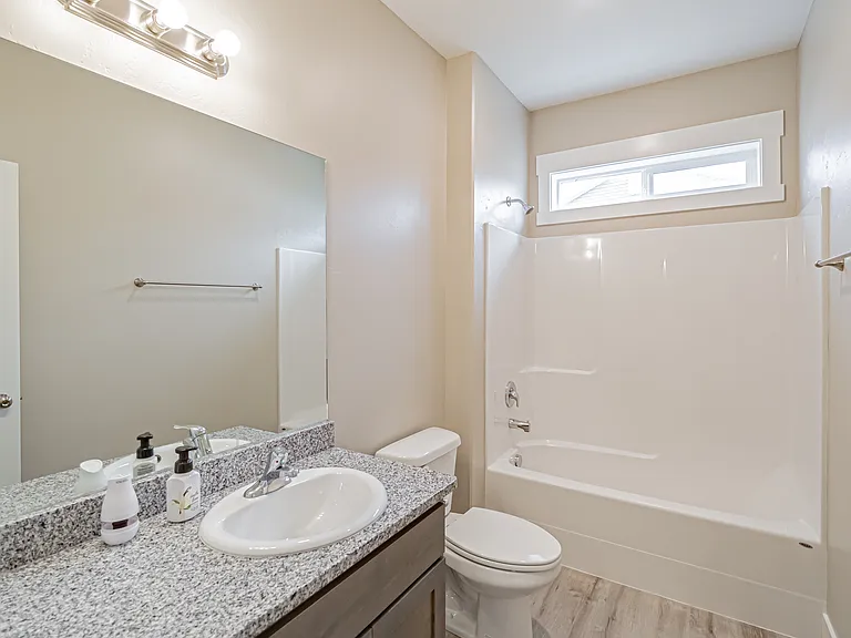 2896 Blackwood — Photo 24