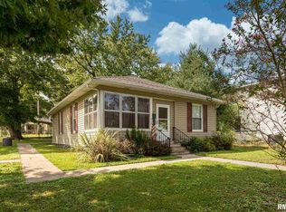 619 S 17th St, Herrin, IL 62948