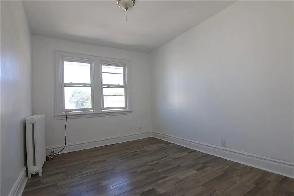2 bed, 1.0 bath, 680 sqft, $2,800 — Photo 2