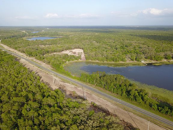 3rd image of 1654 State Road 20