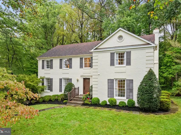 9437 Tobin Cir, Rockville, MD 20854