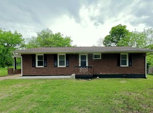 103 Park Ln, Clarksville, TN 37042