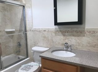 30 Soundview Ln, Port Washington, NY 11050