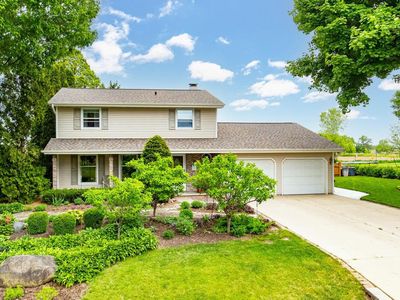 5776 ST IVES ROAD, Oshkosh, WI, 54904