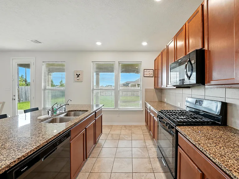 15410 Rosehill Summit Ln — Photo 16