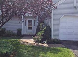 12 Plum Ct, Highland Mills, NY 10930