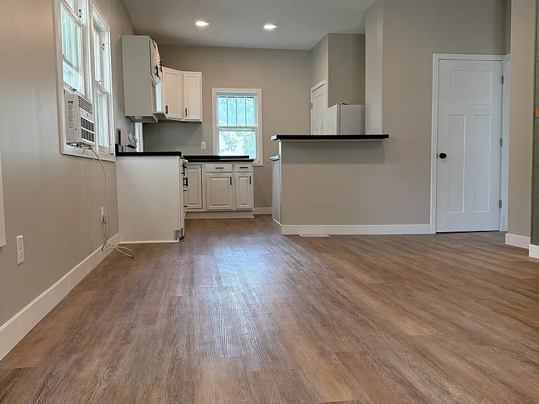 2251 Dudley St — Photo 4
