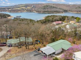 115 Roxborough Ave, Branson West, MO 65737