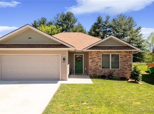 8056 Hudson Ln, Georgetown, IN 47122