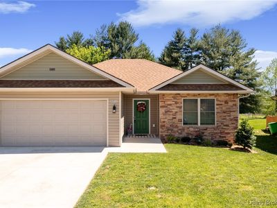 8056 Hudson Lane, Georgetown, IN, 47122