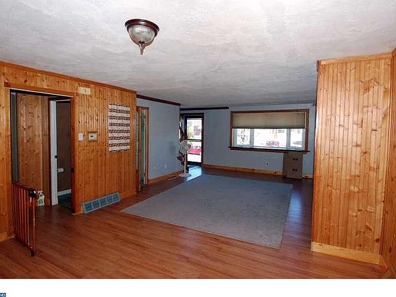 3rd image of 10234 W Keswick Rd