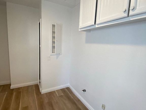 4th image of 6368 Arbutus Ave #6378