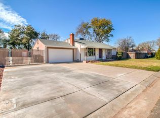 2631 Bell St, Sacramento, CA 95821