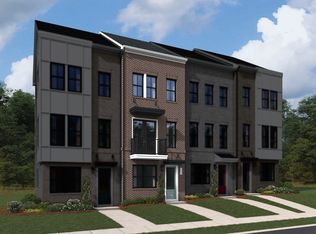 2604 River Birch Rd, Herndon, VA 20171