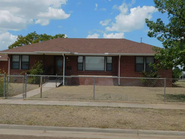 530 NE 16th St, Guymon, OK 73942