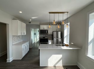 7900 High School Rd #1, Elkins Park, PA 19027