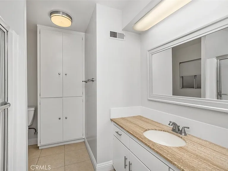 2512 Ocean Blvd #B — Photo 8