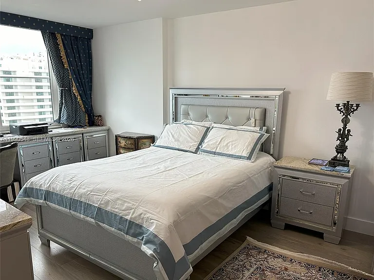 6039 Collins Ave #1431 — Photo 5