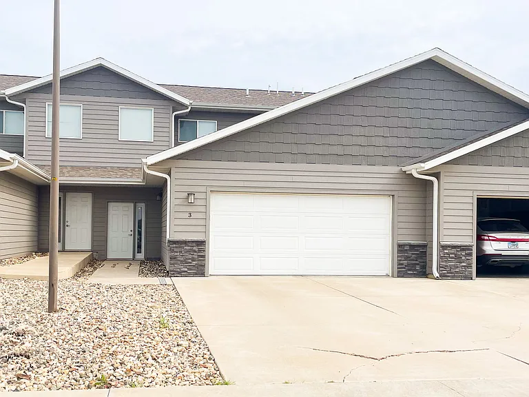 110 Tanner Ct — Photo 30
