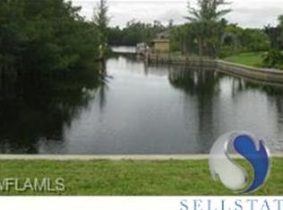 2036 Coral Point Dr, Cape Coral, FL 33990