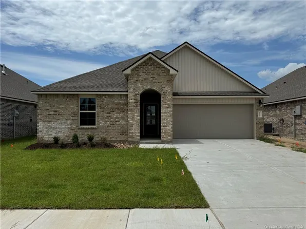 2225 Savannah View Dr, Lake Charles, LA 70607