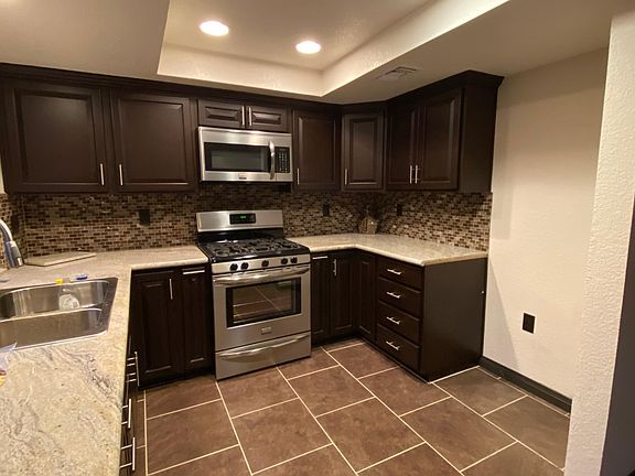 4th image of 2061 W Redlands Blvd APT 2D