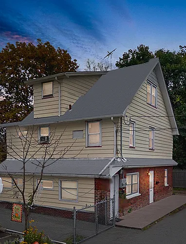 29 Locust St #1 Photo 1