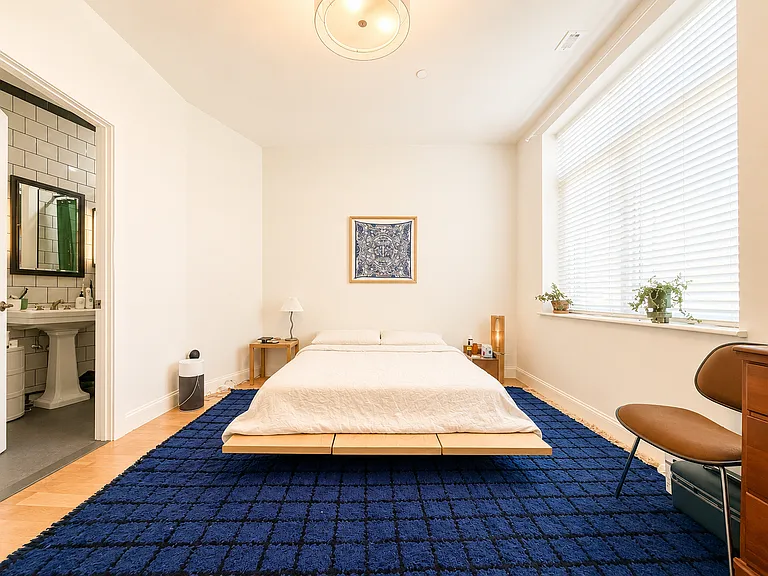 100 Engert Ave #2F — Photo 10