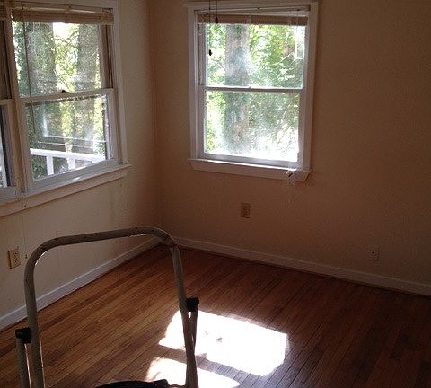 3rd image of 415 W West St