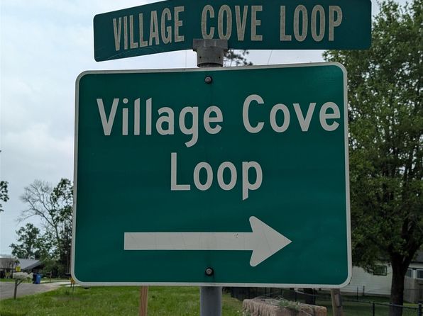 128 N Village Cove Loop, Livingston, TX 77351
