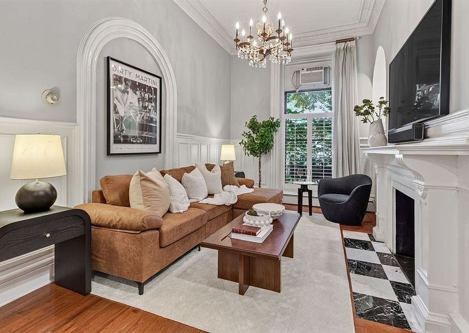 1st image of 103 Beacon St APT 1