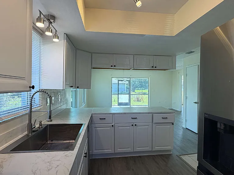 2619 Magdalina Dr #1A — Photo 8
