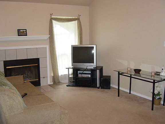 3rd image of 410 N Cherry St