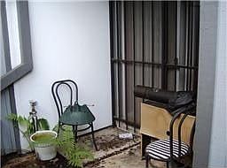 5th image of 5004 Glenmont Dr